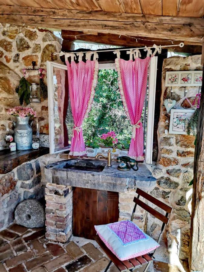 Villa Festina Lente - Cosy & Authentic Villa With Private Heated Pool Dobrinj Exterior foto