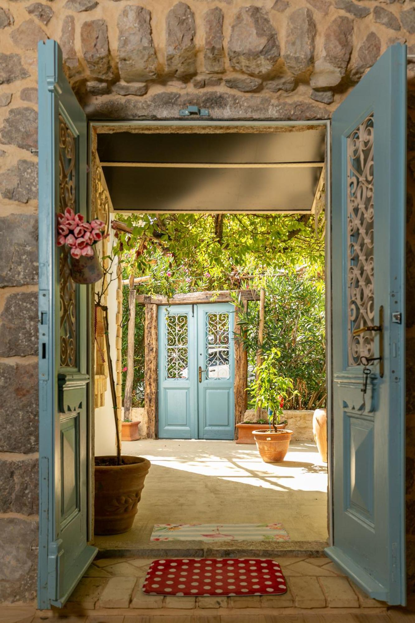 Villa Festina Lente - Cosy & Authentic Villa With Private Heated Pool Dobrinj Exterior foto